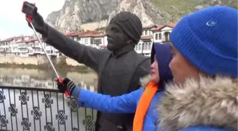 Selfieci Şehzadenin Ünü Sınırları Aştı