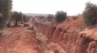 Pyd/pkk'nın Dağı Tepeyle Bağladığı Hendek Ortaya Çıkarıldı