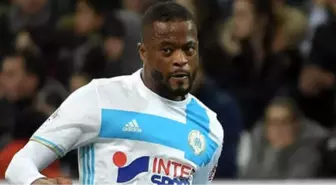 Patrice Evra, West Ham'a Transfer Oluyor