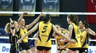 Vakıfbank, Yenilgisiz Liderliğini Korudu