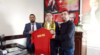 Malatyaspor Taraftarlarından CHP'li Kiraz'a Ziyaret