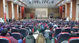 Tarihçi-Yazar Talha Uğurluel'den Öğrencilere 'Mehmetçik' Konulu Konferans