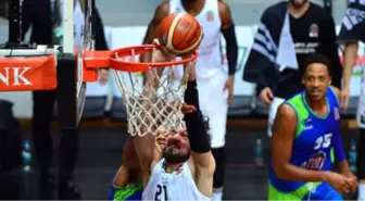 Beşiktaş Sompo Japan-Tofaş: 59-60