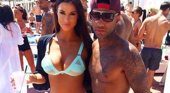 Canlı Yayında Eşiyle Cinsel İlişkiye Giren Futbolcu Jermaine Pennant, Elindeki Dövmeden Tanındı