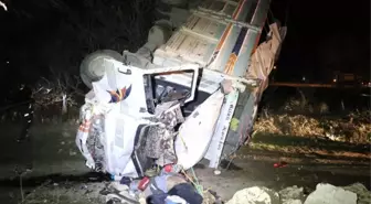 Kazada Ölen 30 Yıllık Arkadaşına, 'Ben Sana Gitme Demledim Mi?' Diye Ağıt Yaktı