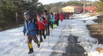 Mehmetçiğe Destek İçin 10 Kilometre Yürüdüler