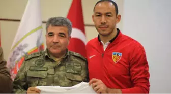 Kayserispor'dan Komandolara Moral Ziyareti