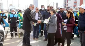 Bağlarda Vatandaşlar Temizlik Konusunda Bilgilendirildi