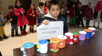 Çocuklar Kumbaralarını Mehmetçik İçin Açtı