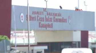 Deniz Yücel'e Tahliye Kararı