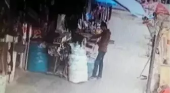 Güvenlik Kamerası da Hırsızlara Engel Olamadı