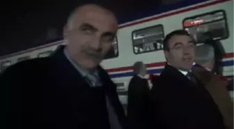 Kars Doğu Ekspresi Yolcularına Kars Kaşarı İkramı