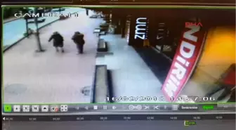 Zonguldak Yolun Karşısına Geçmek İsteyen Çocuğa Motosiklet Çarptı