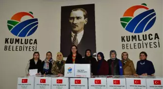 Kumluca'lı Nene Hatunlar'dan Mehmetçik'e Destek