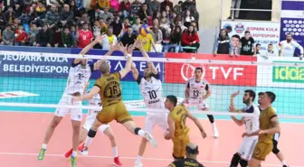 Voleybol: Efeler Ligi