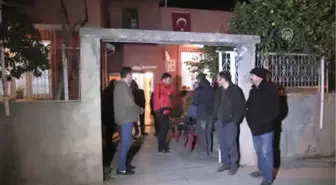 Bakan Çelik'ten Şehit Annesi Tura'ya Ziyaret