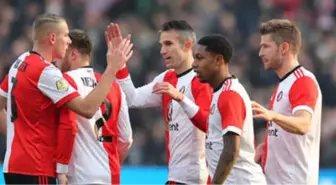 Van Persie Yine Attı, Feyenoord Kazandı!