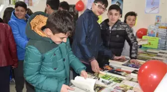 Kitap Fuarına İlgi Yoğun Oldu