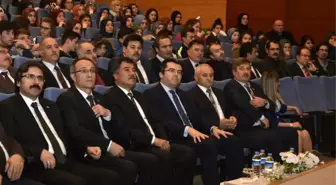 Gümüşhane'de 'Kazakistan ve Ahmet Yesevi' Konulu Konferans Düzenlendi