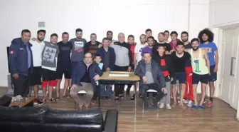 Taraftardan Tki Tavşanlı Linyitspor'a Moral Desteği