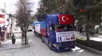 Antalya Elmalı'dan Mehmetçiğe Kırmızı Elma