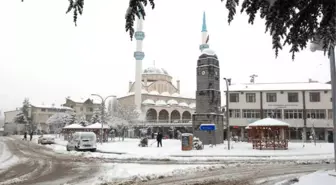 Başçiftlik Beyaz Örtüyle Kaplandı