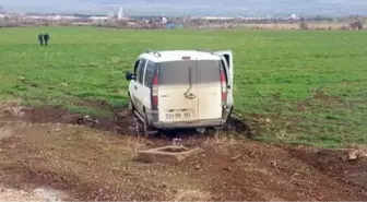 Çakar Lambalı Araçla Kaçan Uyuşturucu Tacirleri Yakalandı