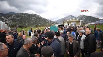 Antalya-2 Saat Arayla Ölen Baba ve Oğul, Yana Yana Defnedildi