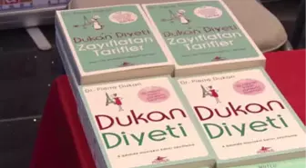 Dünyaca Ünlü Starların Beslenme Uzmanı Pierre Dukan, D&r'da Düzenlenen İmza Gününde...