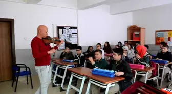 Keman Aşkıyla Saçlarını Kaybetti Ama Müzik Sevgisini Kaybetmedi