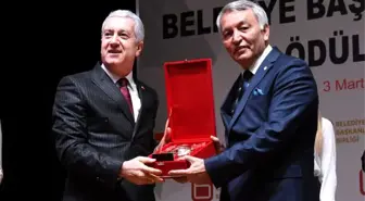 Sosyal Medya 'Günaydın' Dedi