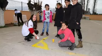 Gönüllü Gençlerden Kocagür Okuluna Sihirli Dokunuş