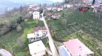 Rize'de Bir Köy Heyelan Nedeniyle Boşaltılıyor