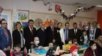 Hematoloji Hastası Öğrencilerin Yüzünü Güldüren Etkinlik