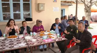 Sarıgöl'ün Bağlıca Mahallesi Afrin Şehitleri İçin Lokma Döktürdü