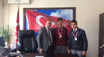 Zafertepeçalköy Ortaokulu'nun Atletizm Başarısı