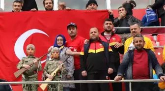 Spor Toto Süper Lig: Kayserispor: 1 - Kardemir Karabükspor: 1 (İlk Yarı)