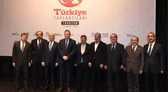 Türkiye Gazetesi Yazarları Trabzon'da Okuyucularıyla Buluştu