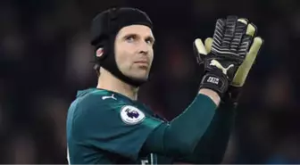 Cech Gol Yemeden 200. Maçını Tamamladı