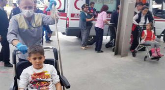 160 Öğrenci Gıda Zehirlenmesi Teşhisiyle Tedavi Altına Alındı
