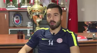 İbrahim Akdağ, Ümraniyespor'u Zirveye Taşıyor (1)