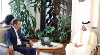 Milli Savunma Bakanı Canikli, Katar Başbakanı ile Görüştü