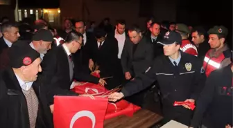 Kuruçay'da Mehmetçiklere Dua