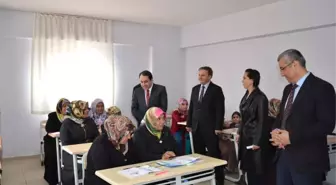 Darende'de Okuma-yazma Seferberliğine İlgi Büyük