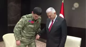 Başbakan Yıldırım, Karabağ Gazisiyle Görüştü