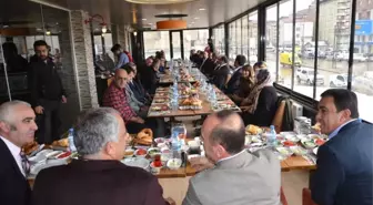 Kaymakam Kaşıkçı, Esnafla Bir Araya Geldi