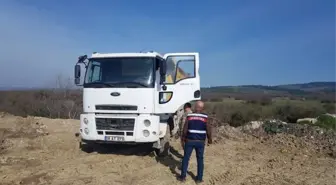 Boş Araziye İnşaat Atığı Döken Sürücü Suçüstü Yakalandı