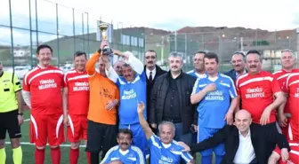 Emektarlar Futbolcular Yeşil Sahada