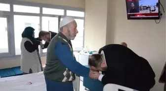 AK Parti Yaşlıları Unutmadı