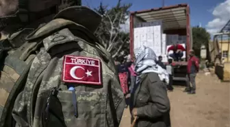Türk Kızılayı Afrin'de